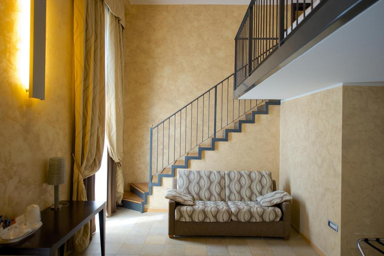 Western Crystal Palace 4* Turín